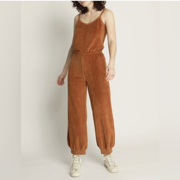 Suzi Kondi Pants - Suzie Kondi GIORGI Velour Jumpsuit CHAI color Size S